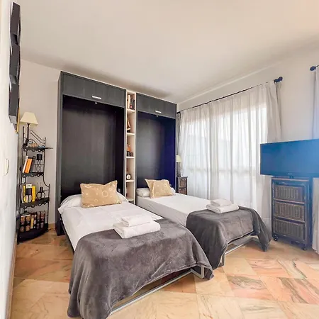 Oleholidays 655 Romana Playa Vistas Al Mar Apartment Marbella